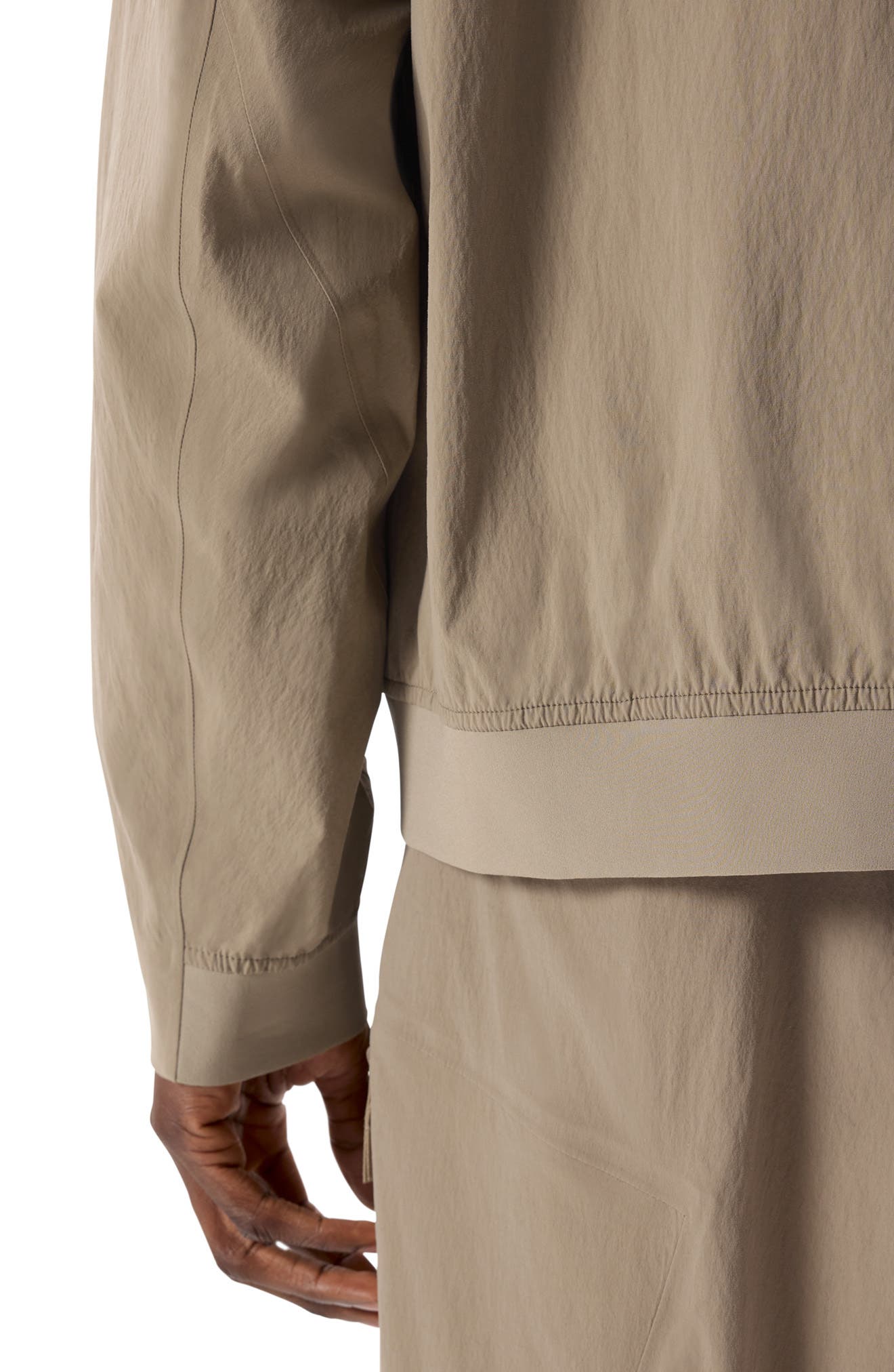 Veilance Diode Stretch Nylon Bomber Jacket — фото 8