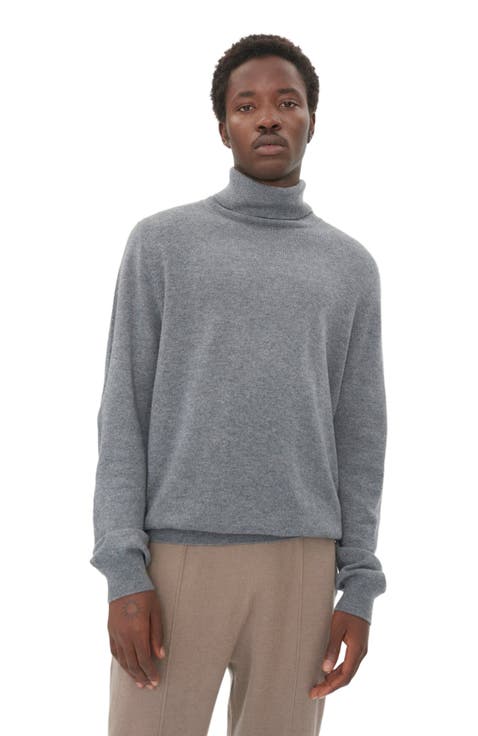 Essential Turtleneck Cashmere Sweater