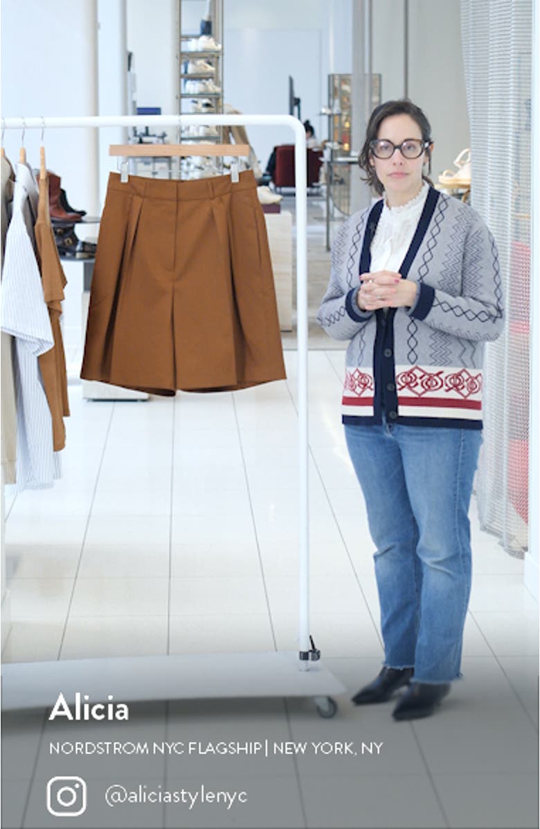 Pleated Wide Leg Virgin Wool Shorts, sales video thumbnail