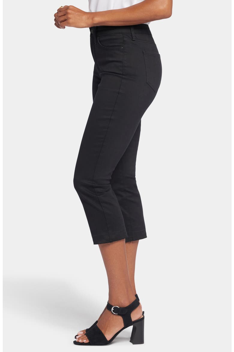Chloe Frayed Hems Crop Jeans, Alternate, color, BLACK