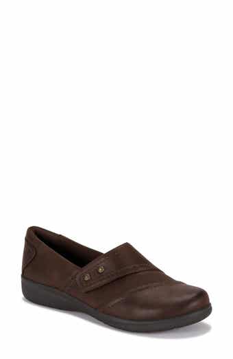 BARETRAPS Darma Loafer