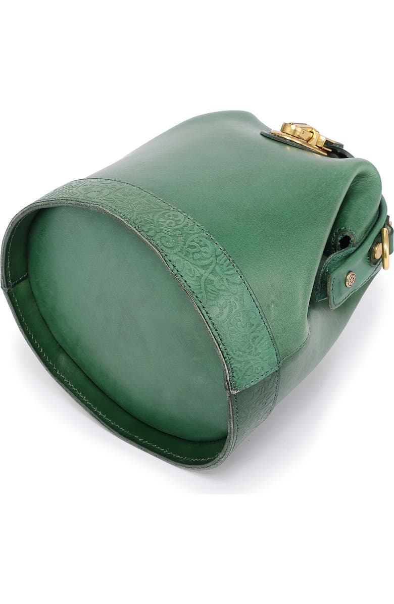 OLD TREND Doctor Bucket Leather Crossbody Bag, Alternate, color, Green