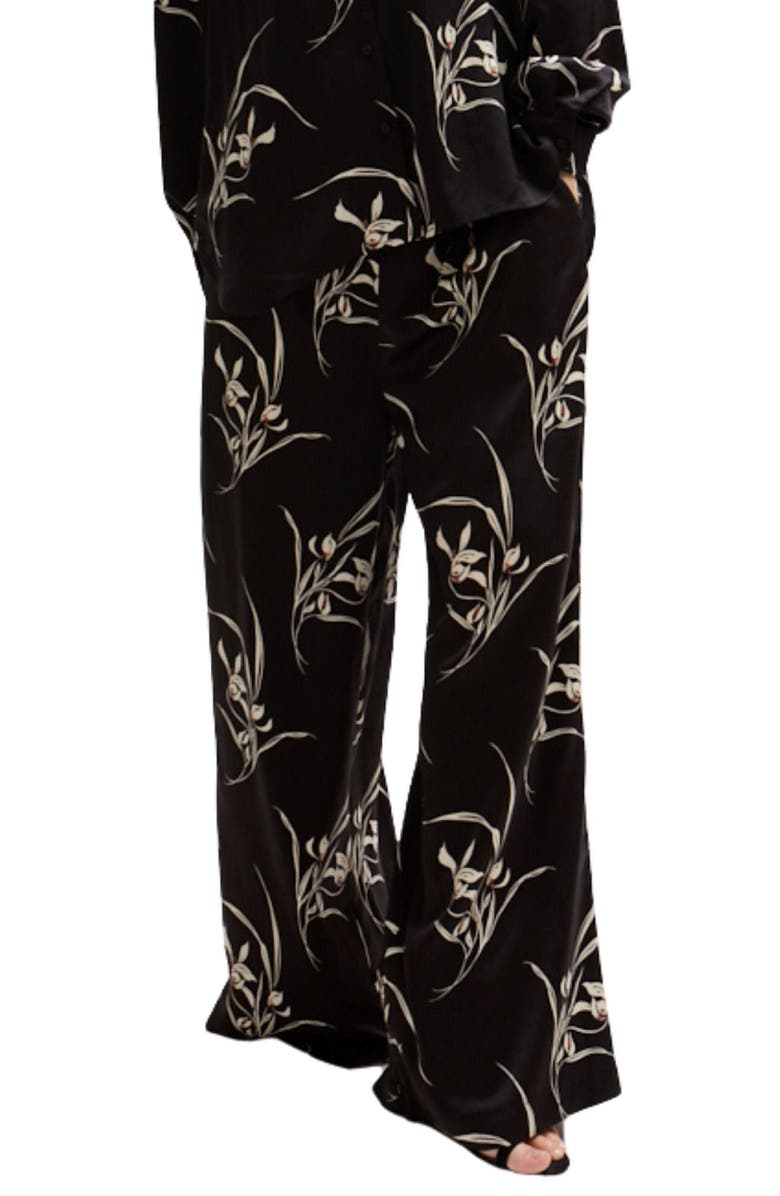 LILY AND LIONEL Lillibet Wide Leg Large Floral Print Trouser, Alternate, color, Black