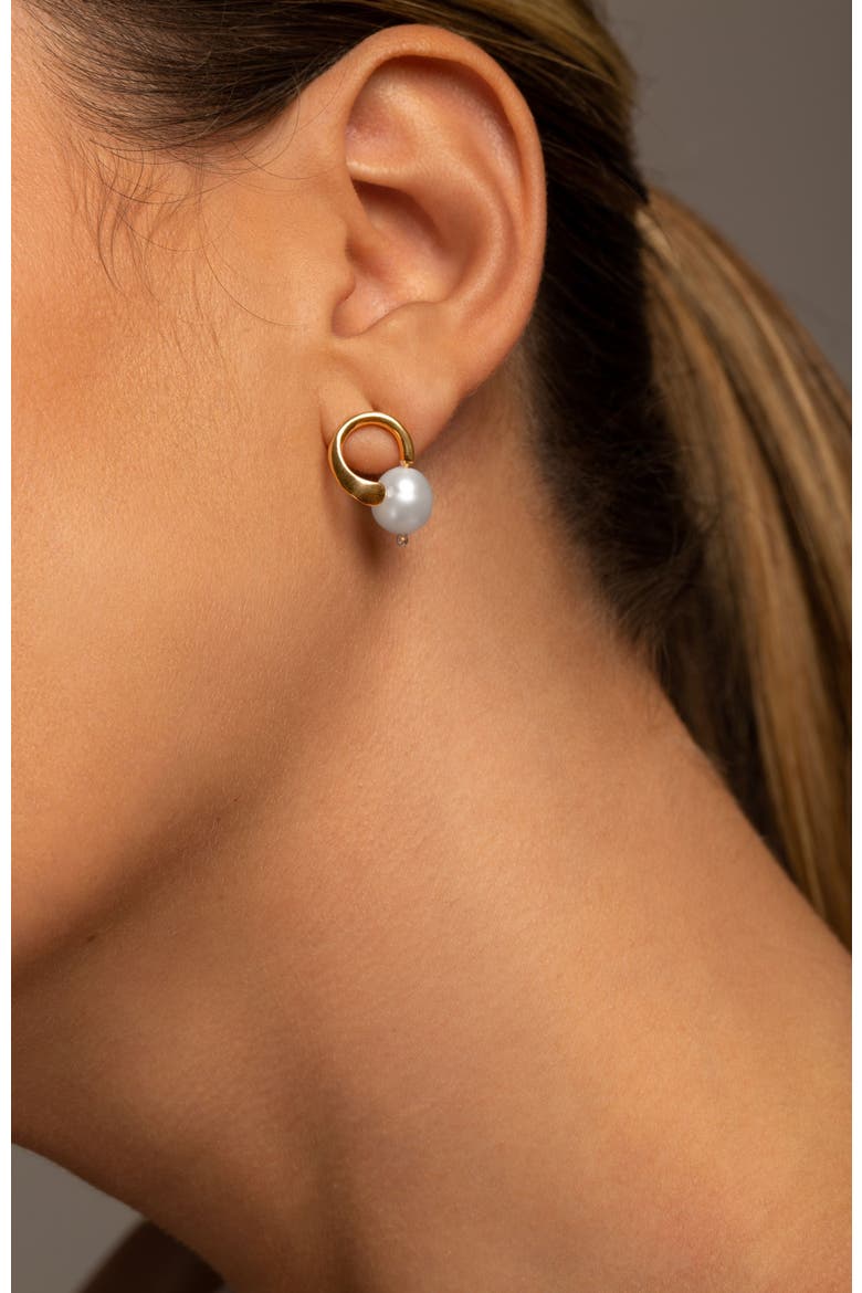 Clara freshwater pearl stud earrings, Alternate, color, GOLD PLATE