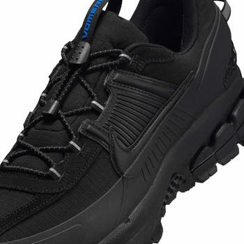 Zoom Vomero Roam Sneaker