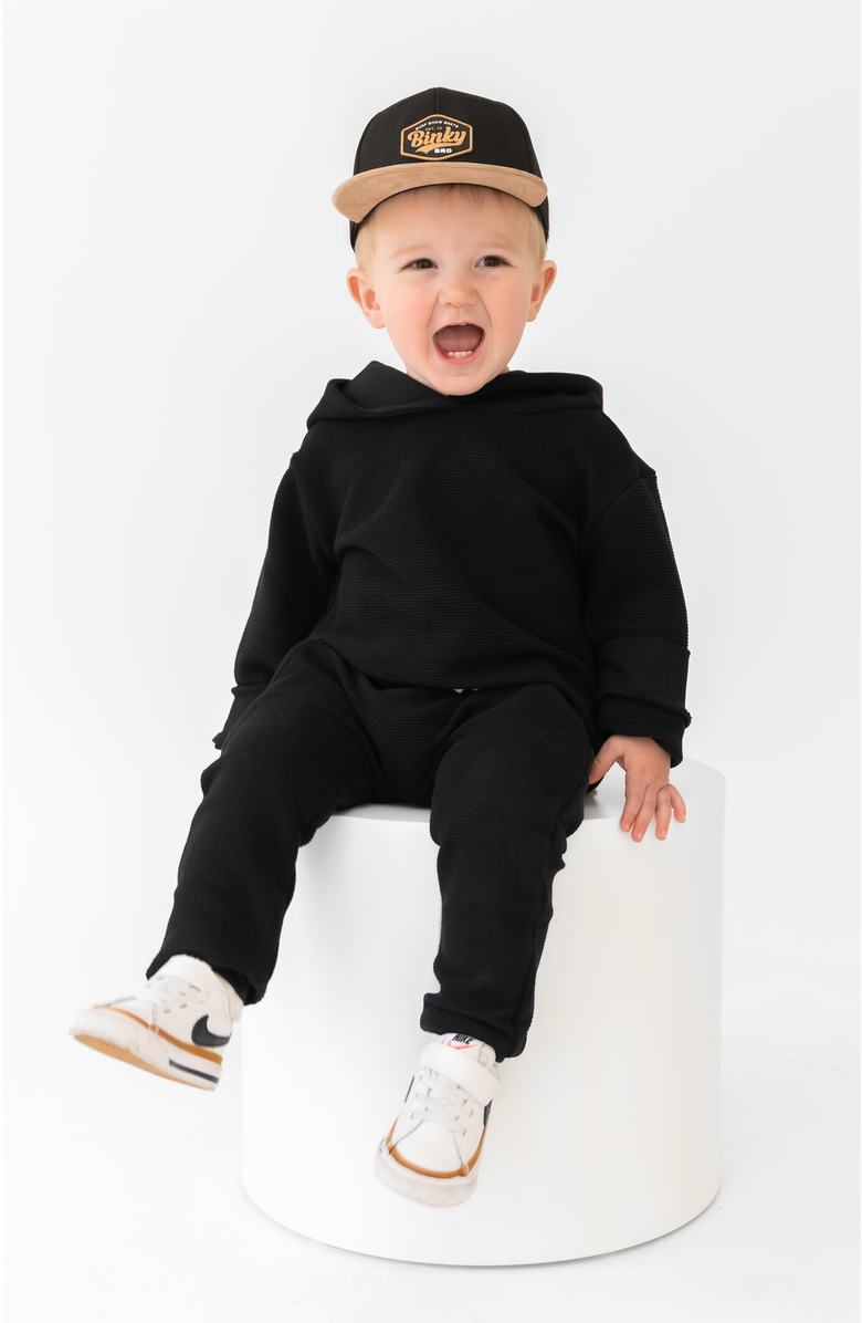 Laree + Co Waffle Knit Joggers, Alternate, color, Onyx