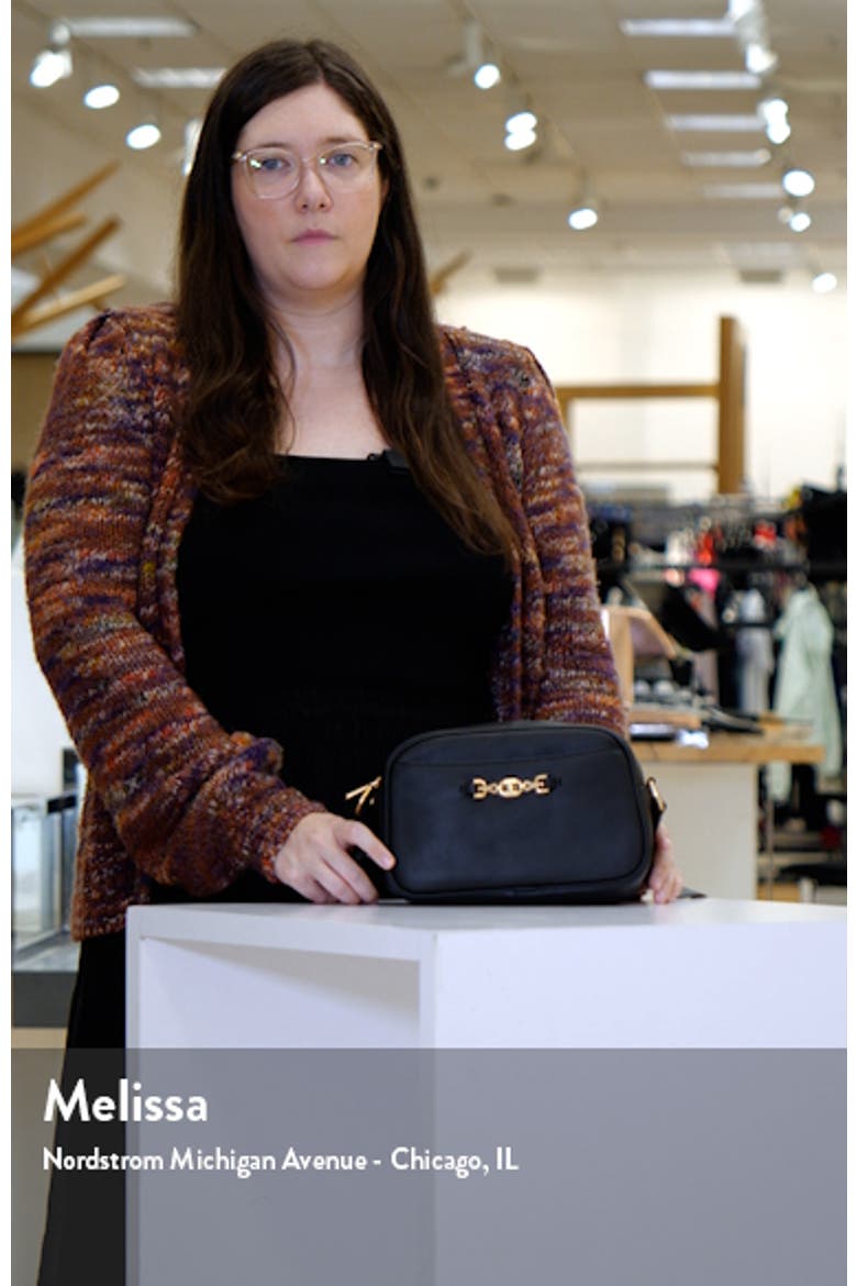 Loraine Camera Bag video