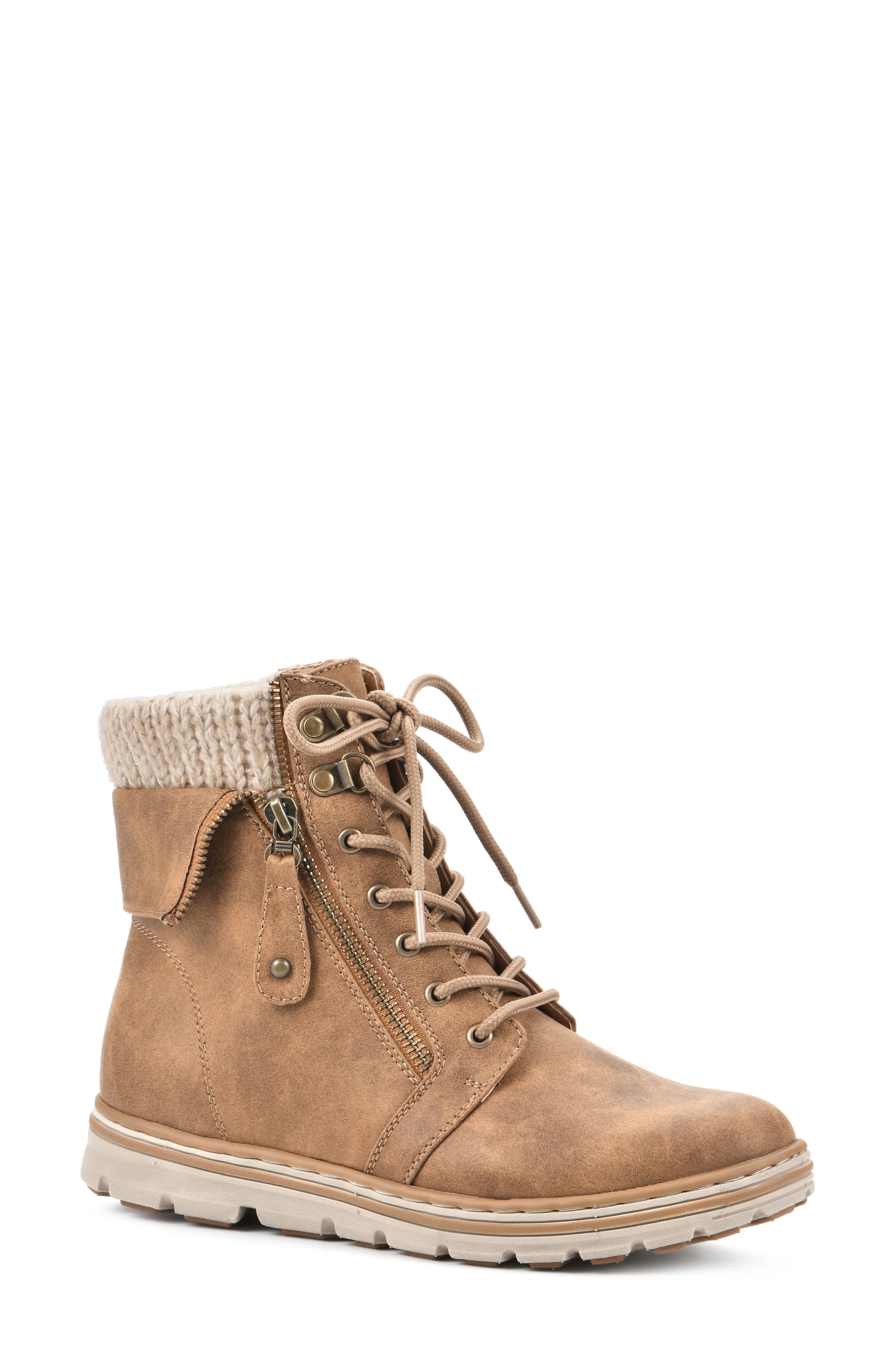  Tan/ Fabric/ Sweater