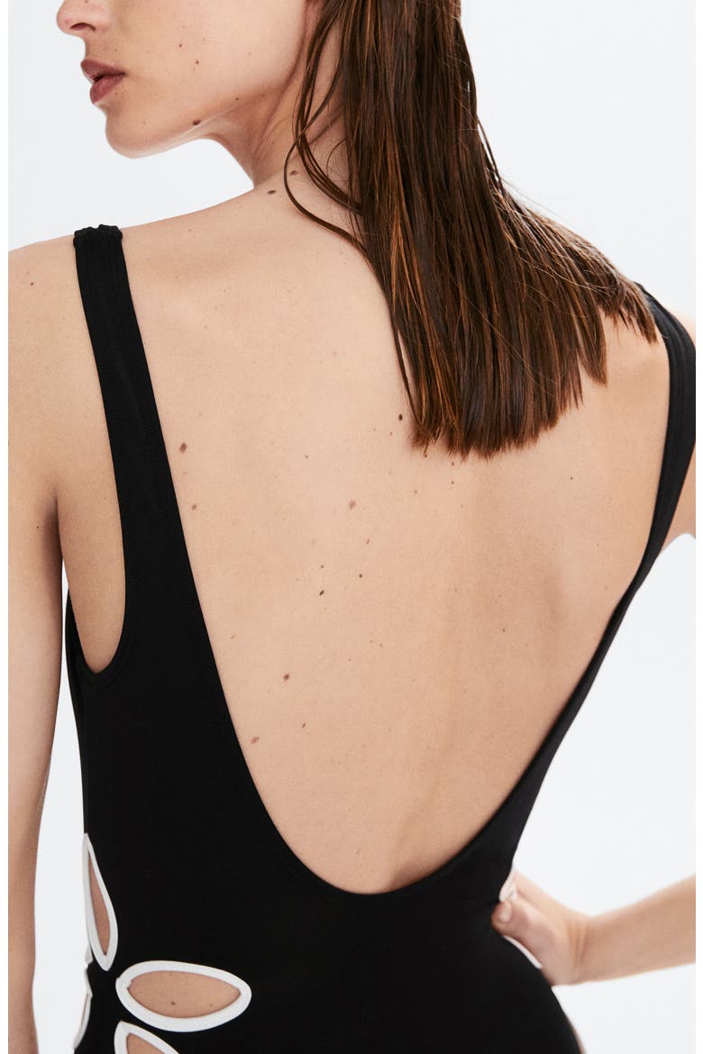 Cutout Detail One-Piece Swimsuit, Alternate, color, BLACK