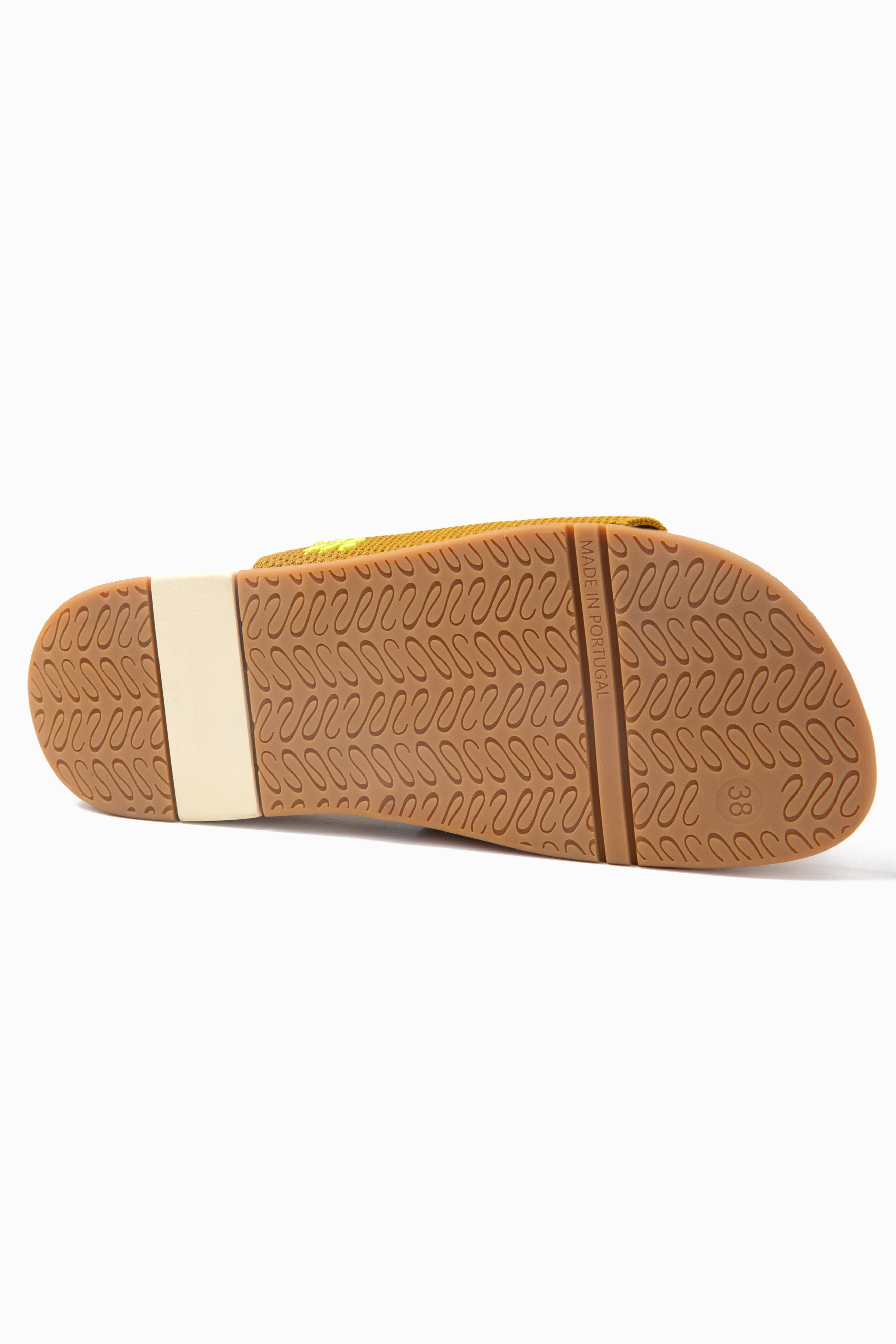 Shaw Slide, Alternate, color, Golden