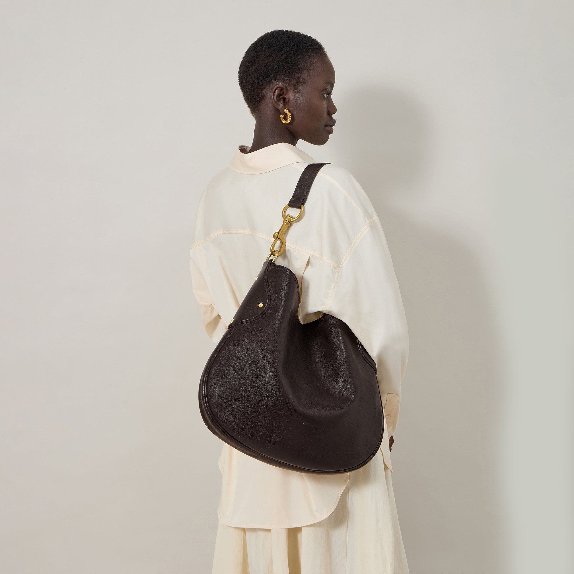Hackney Shoulder Bag, Alternate, color, Ebony
