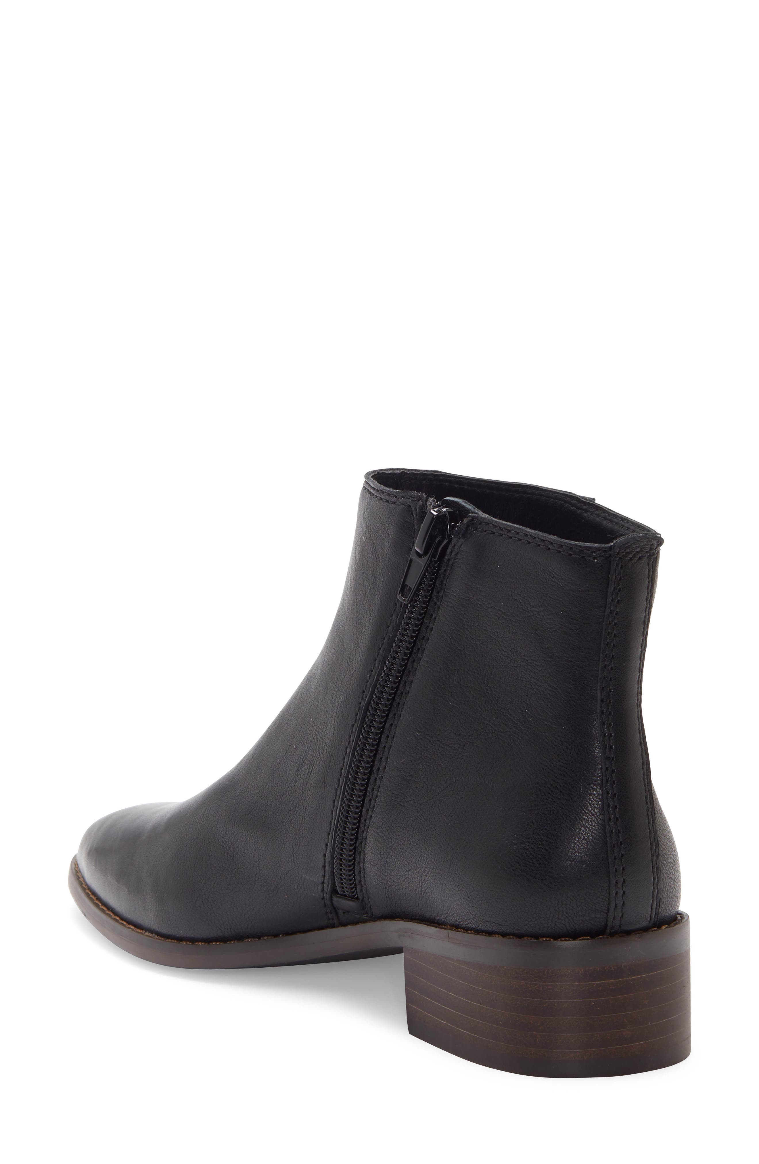Lucky Brand Lenree Almond Toe Bootie, Alternate, color, 