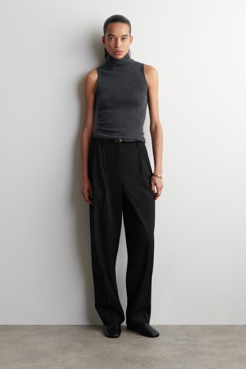 Pleated Wool-blend Tapered Trousers