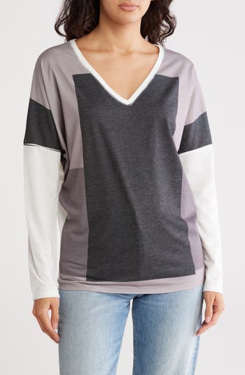 Go Couture V-neck Dolman Sleeve Sweater