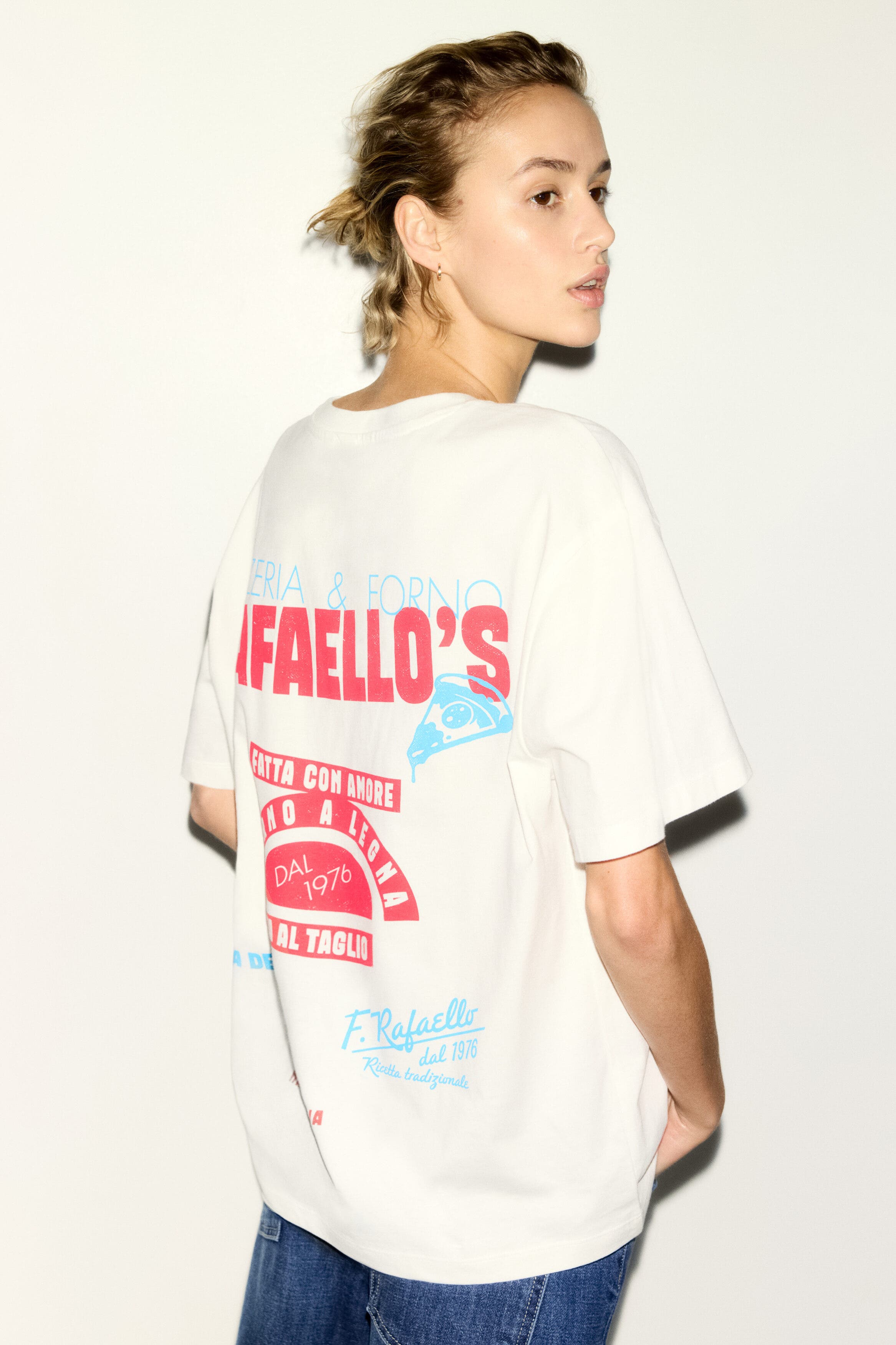Oversized T-shirt - image 4