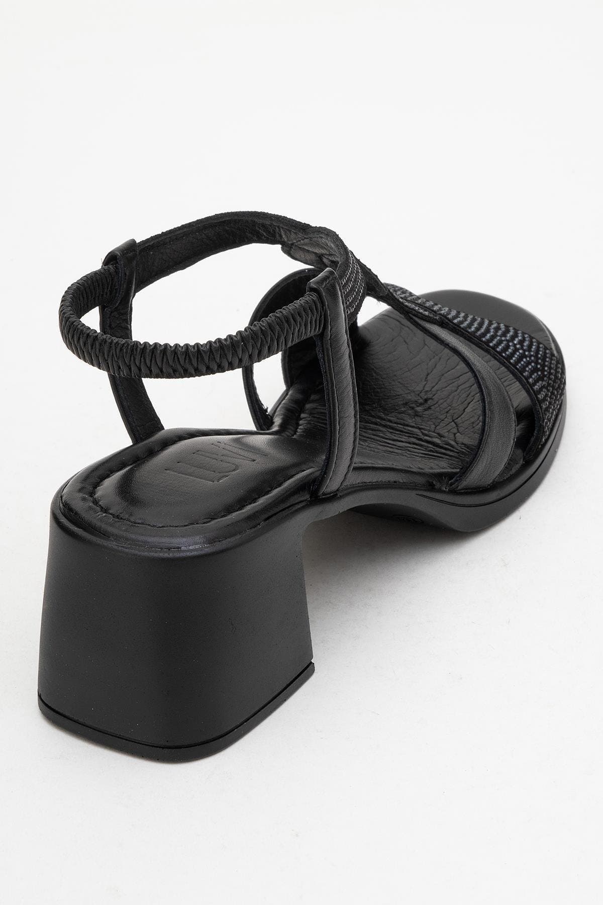 Forever 
Always Shoes Dolen Leather Chunky Sandal, Alternate, color, Black Leather