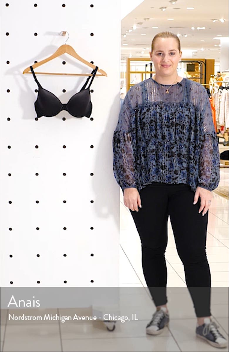 Modern Invisible Smooth Custom Fit Plunge Bra, sales video thumbnail