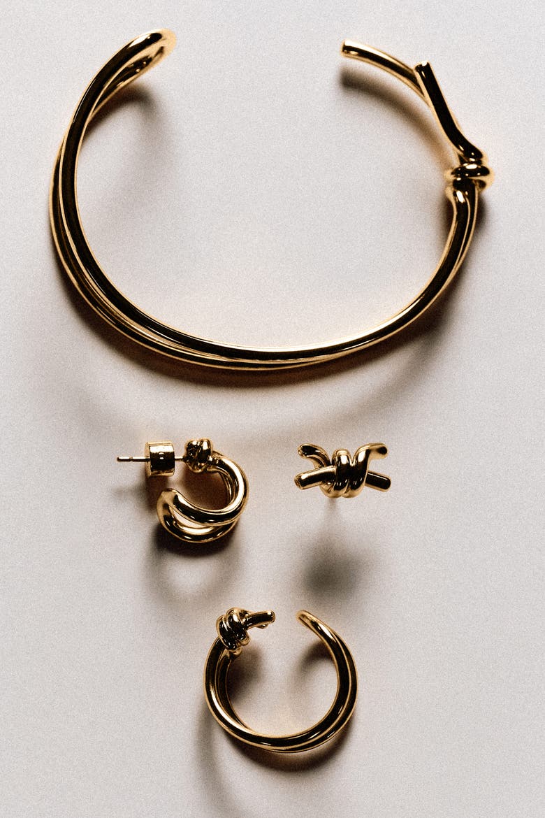 Knotted Ring, Alternate, color, GOLD