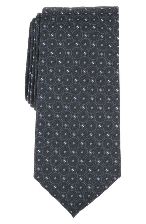 Caperock Medallion Tie
