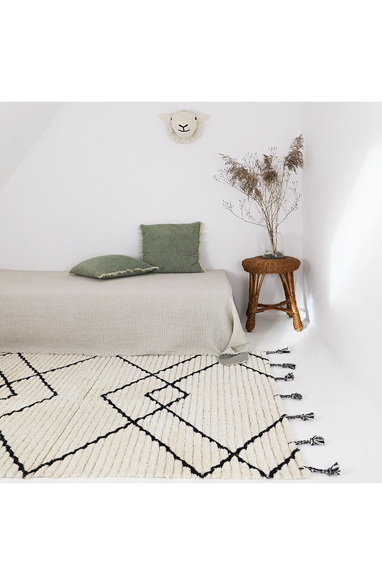 Nattiot Rug Viktor, Alternate, color, Off White / Black