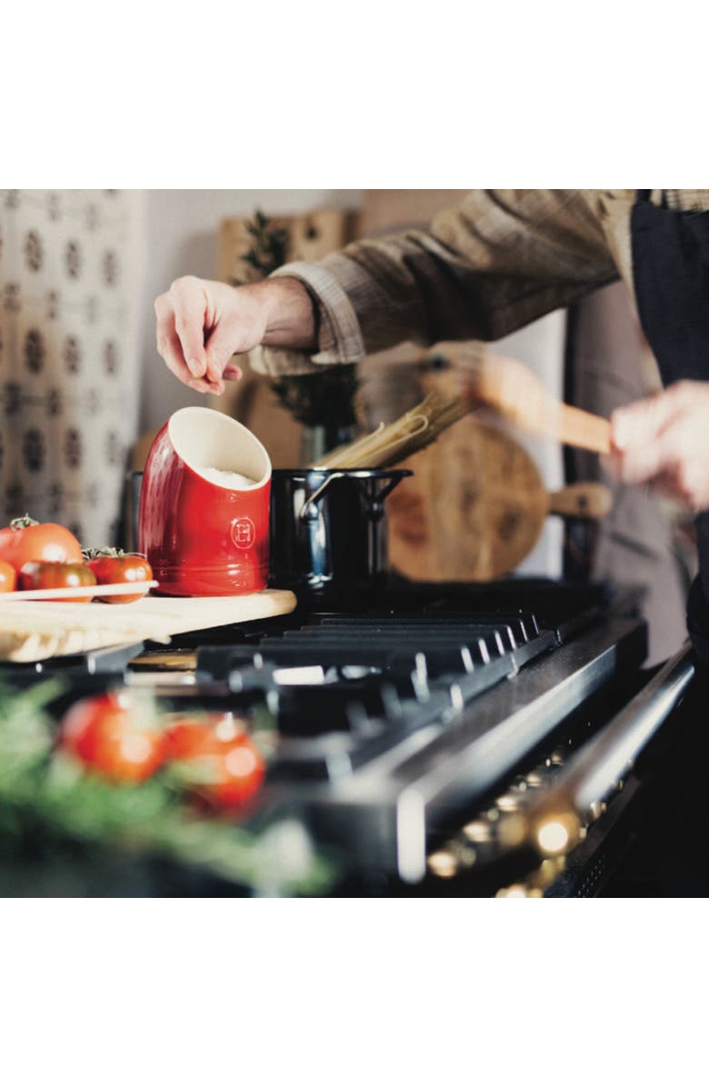 Emile Henry The Salt Pig, Alternate, color, Burgundy