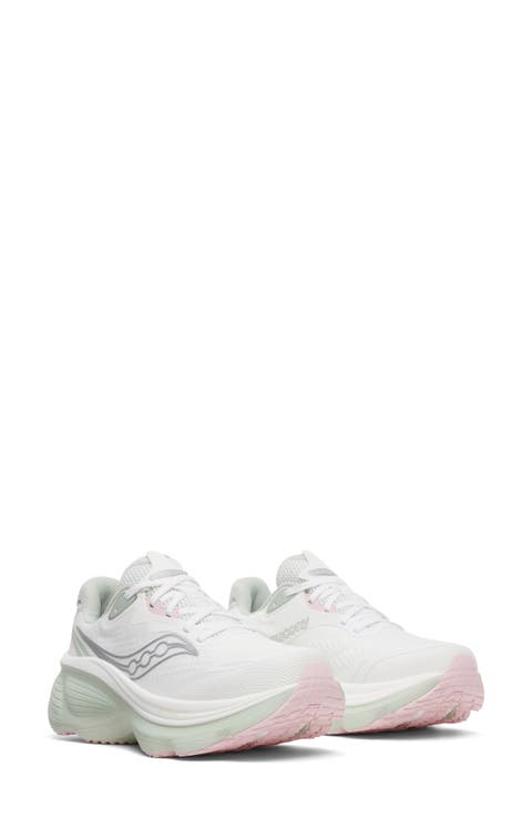 Hurricane 26 Running Shoe