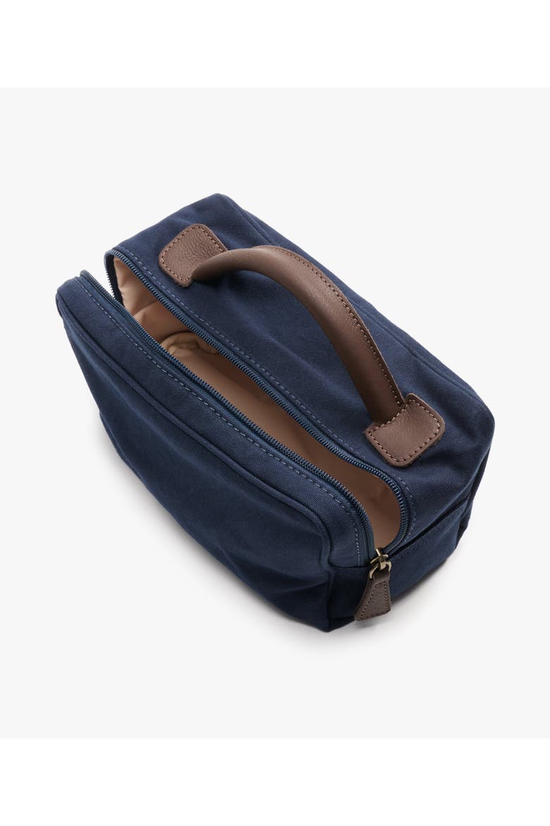 Safari Berkeley Beauty Case, Alternate, color, Dark Blue