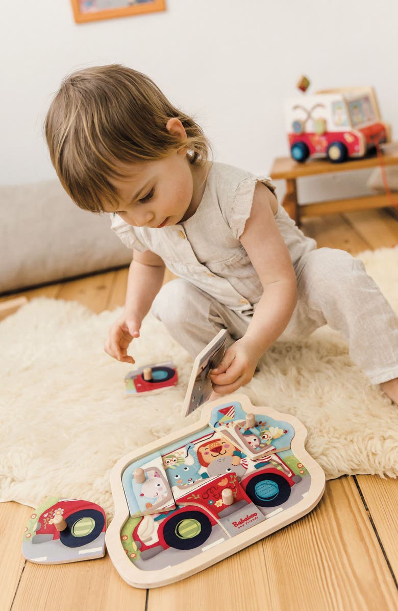 Bababoo and friends<sup>®</sup> Friends on Tour Discovery Puzzle, Alternate, color, Red