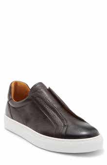 Laska Slip-On Sneaker