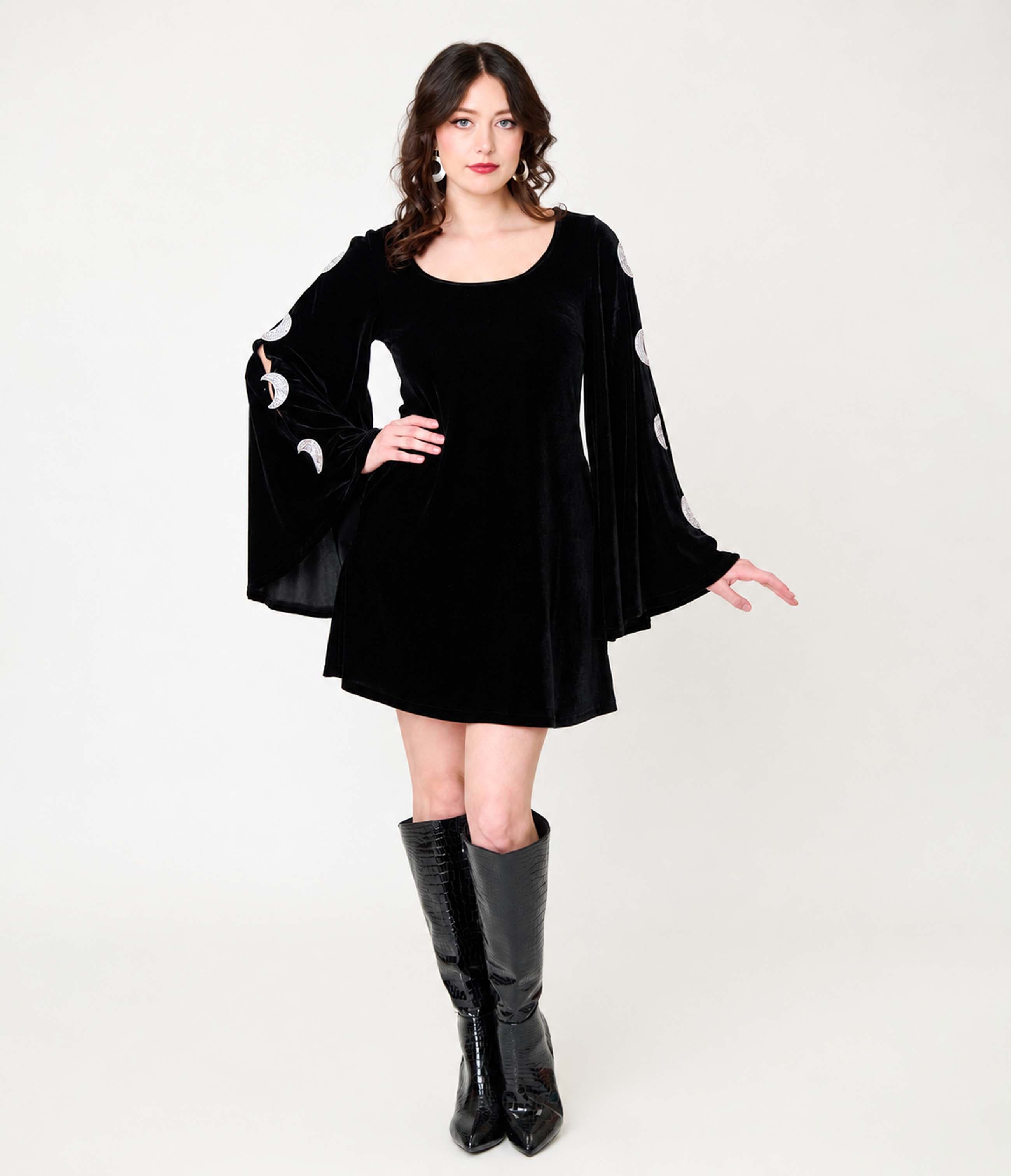 selected Black w/ Crescent Moon