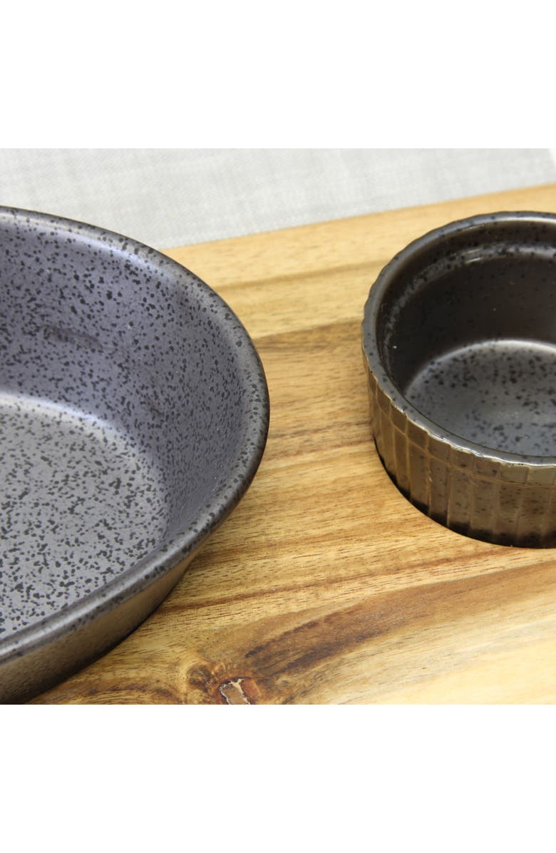 Gibson Elite Gracious Dining 3-Piece Reactive Fine Ceramic Bowl Set With Acacia Wood Tray, Alternate, color, Grey