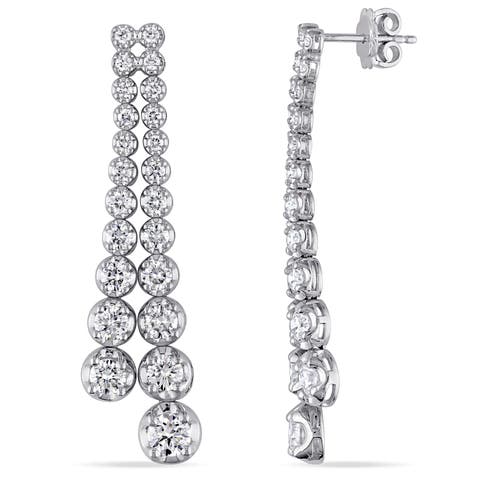 Lab-Grown Diamond Graduated Earrings 18k