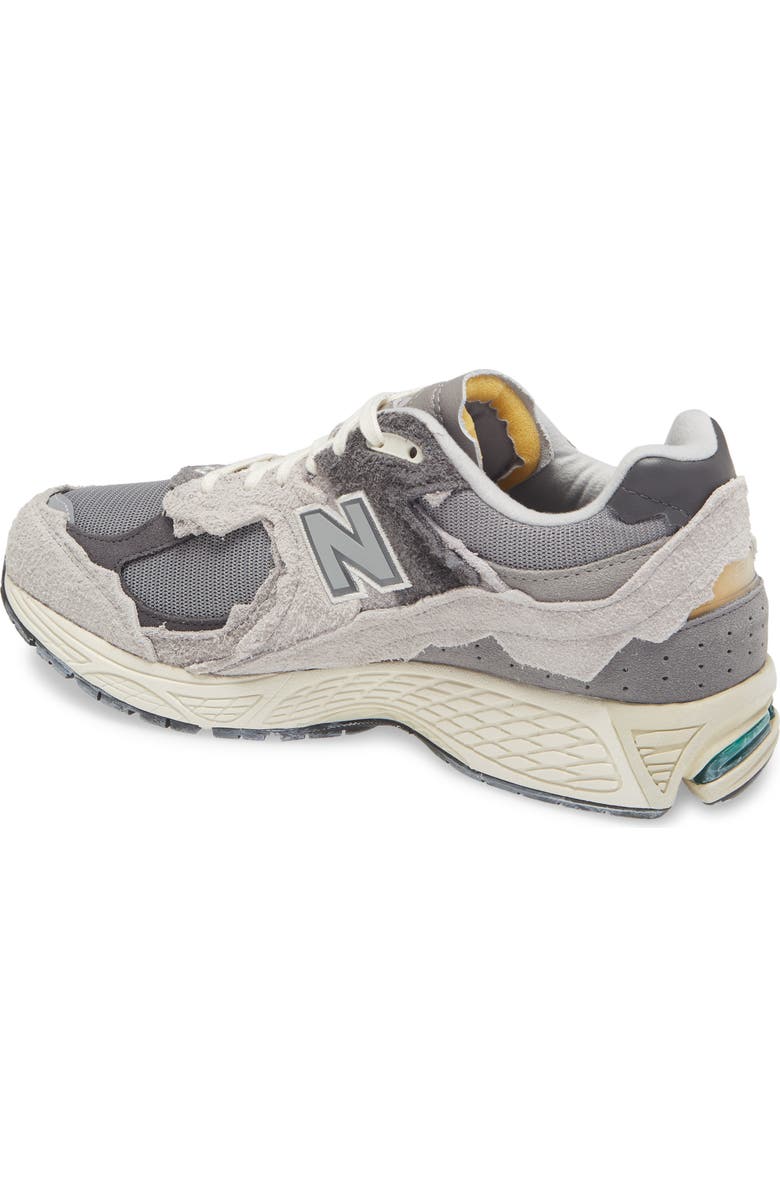 New Balance 2002R Sneaker, Alternate, color, Grey
