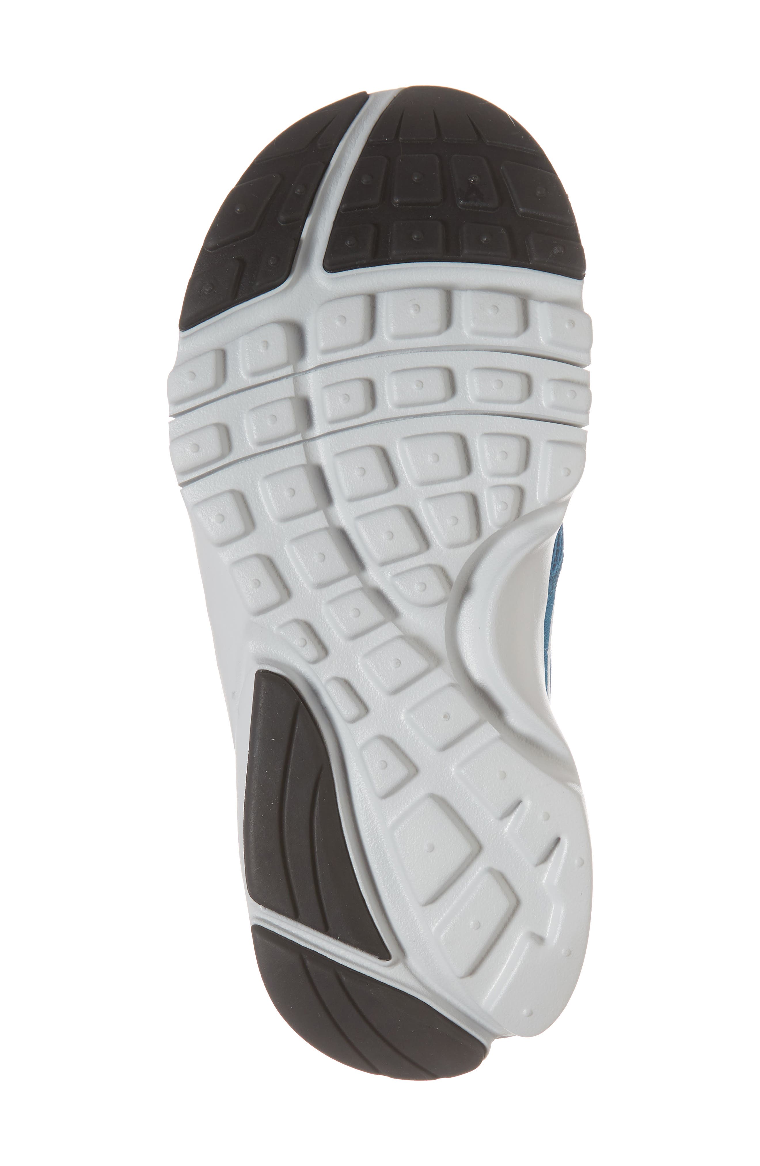 Nike Presto Fly Sneaker, Alternate, color, 