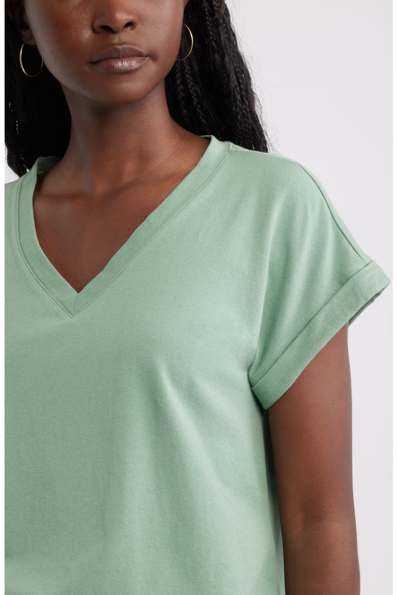 Roll Cuff V-Neck T-Shirt, Alternate, color, GREEN HEDGE
