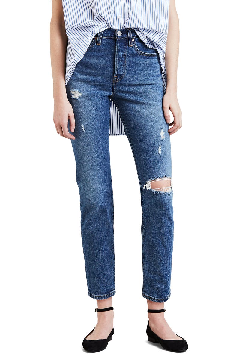 Levi's<sup>®</sup> Wedgie Icon Fit Ripped High Waist Ankle Jeans, Main, color, 