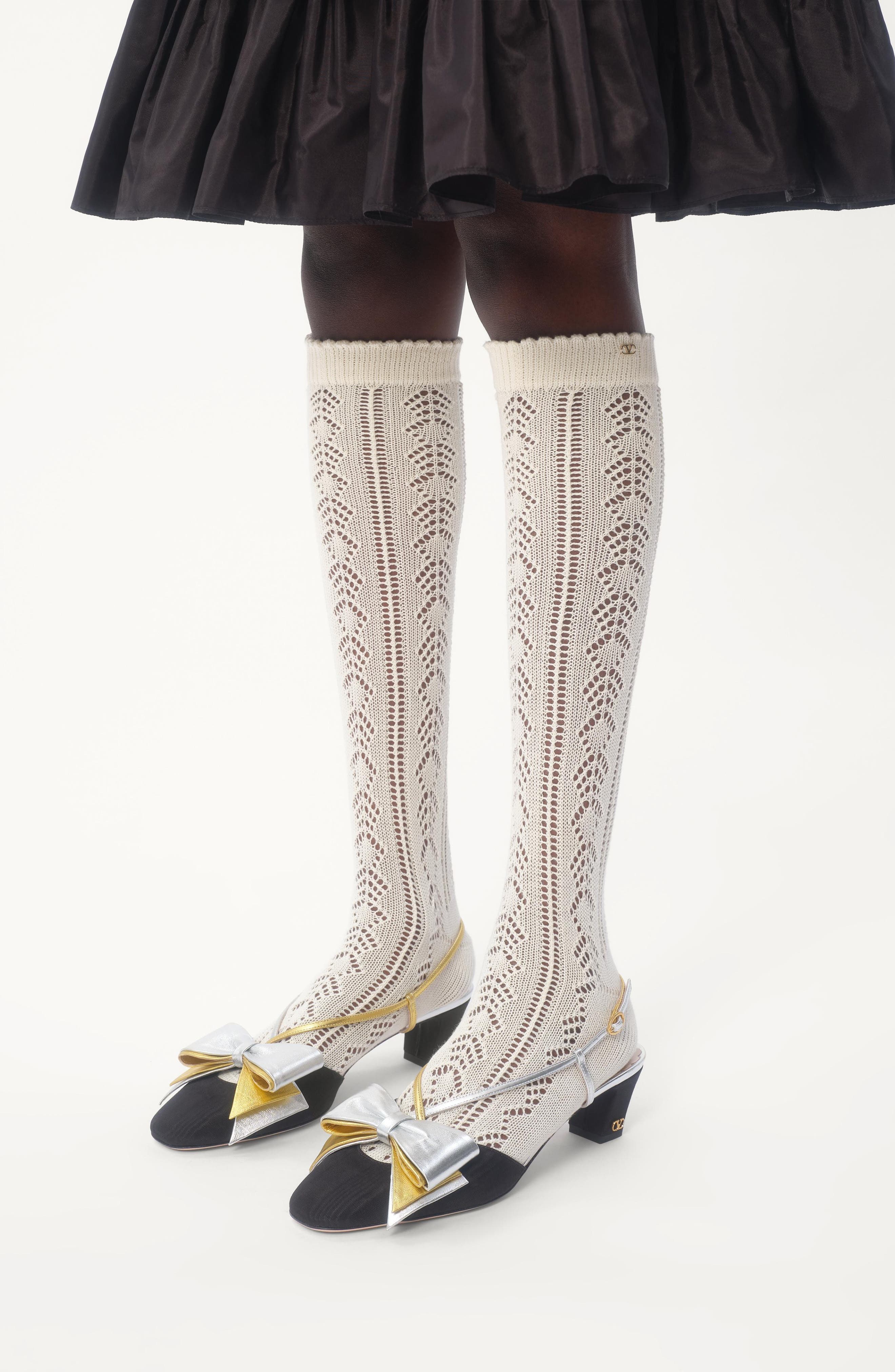 Valentino Garavani Bowow Slingback Pump, Alternate, color, Black/ Silver