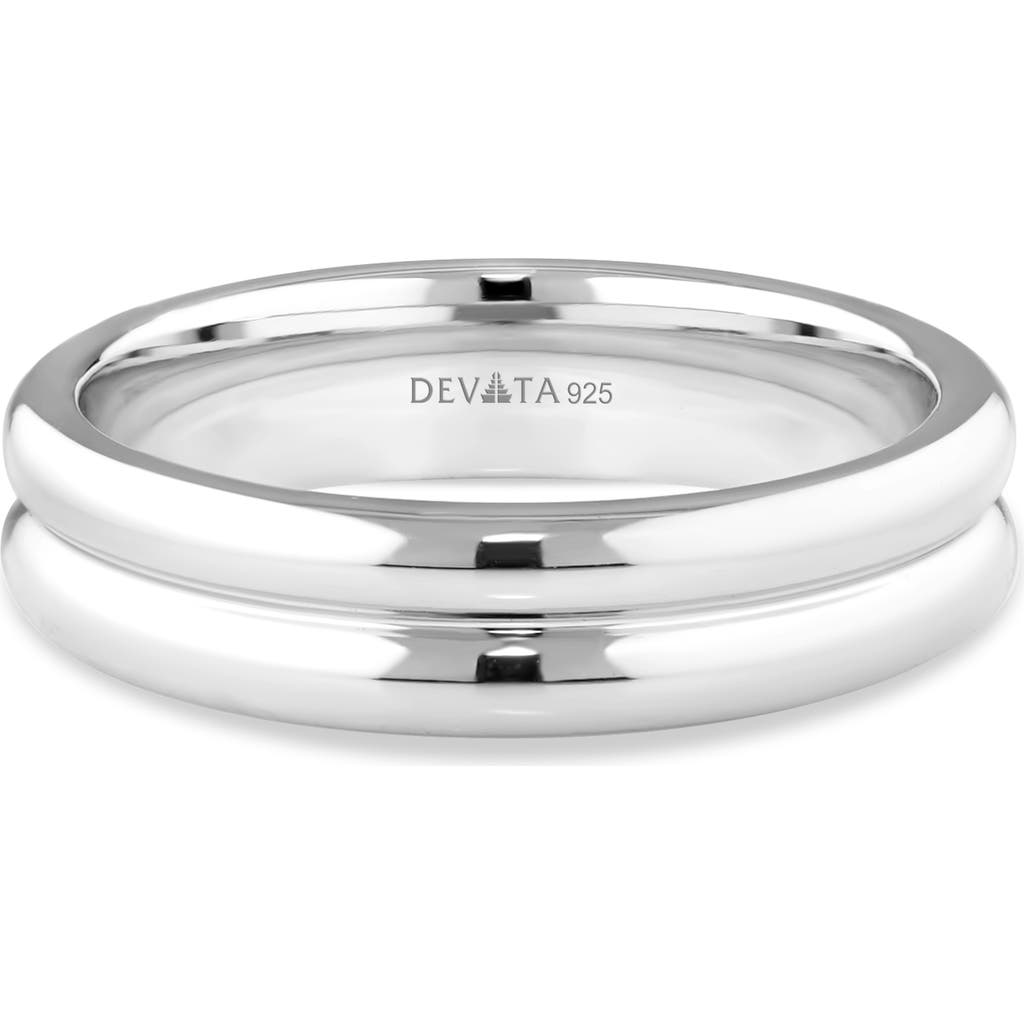 Devata Lined Band Ring In Green