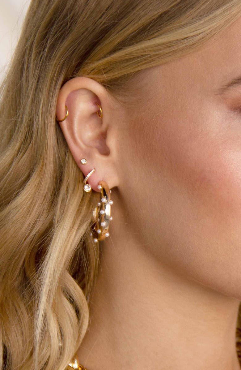 Ettika Imitation Pearl Hoop Earrings, Alternate, color, Gold