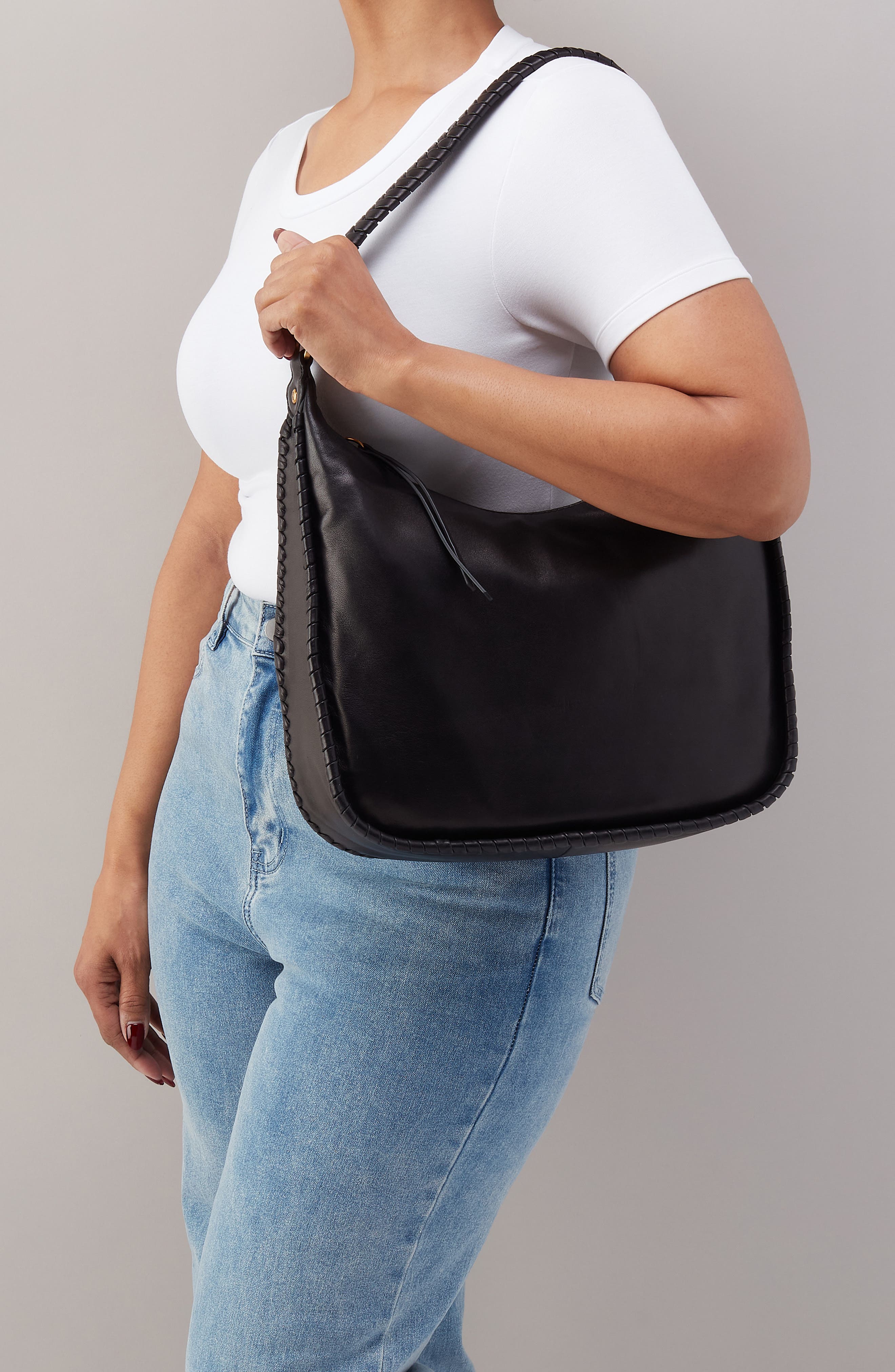 Large Mia Crescent Leather Hobo, Alternate, color, BLACK