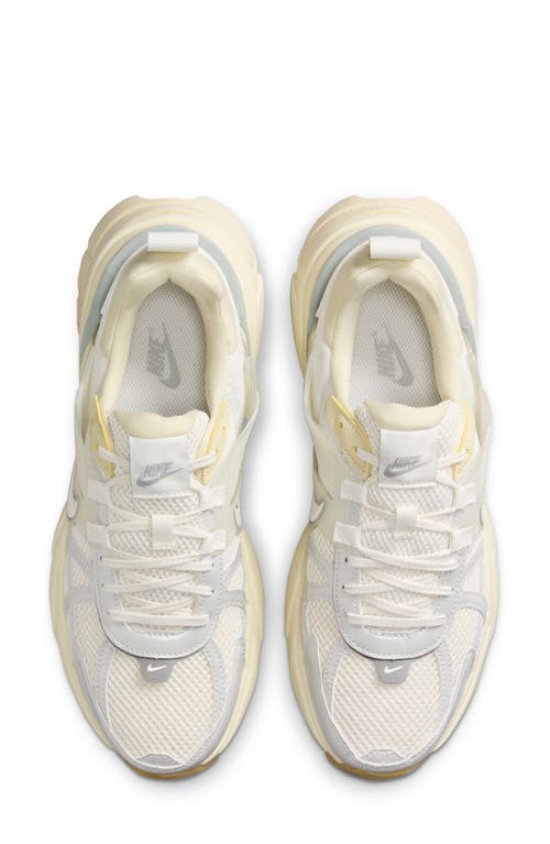 Nike V2k Run Sneaker