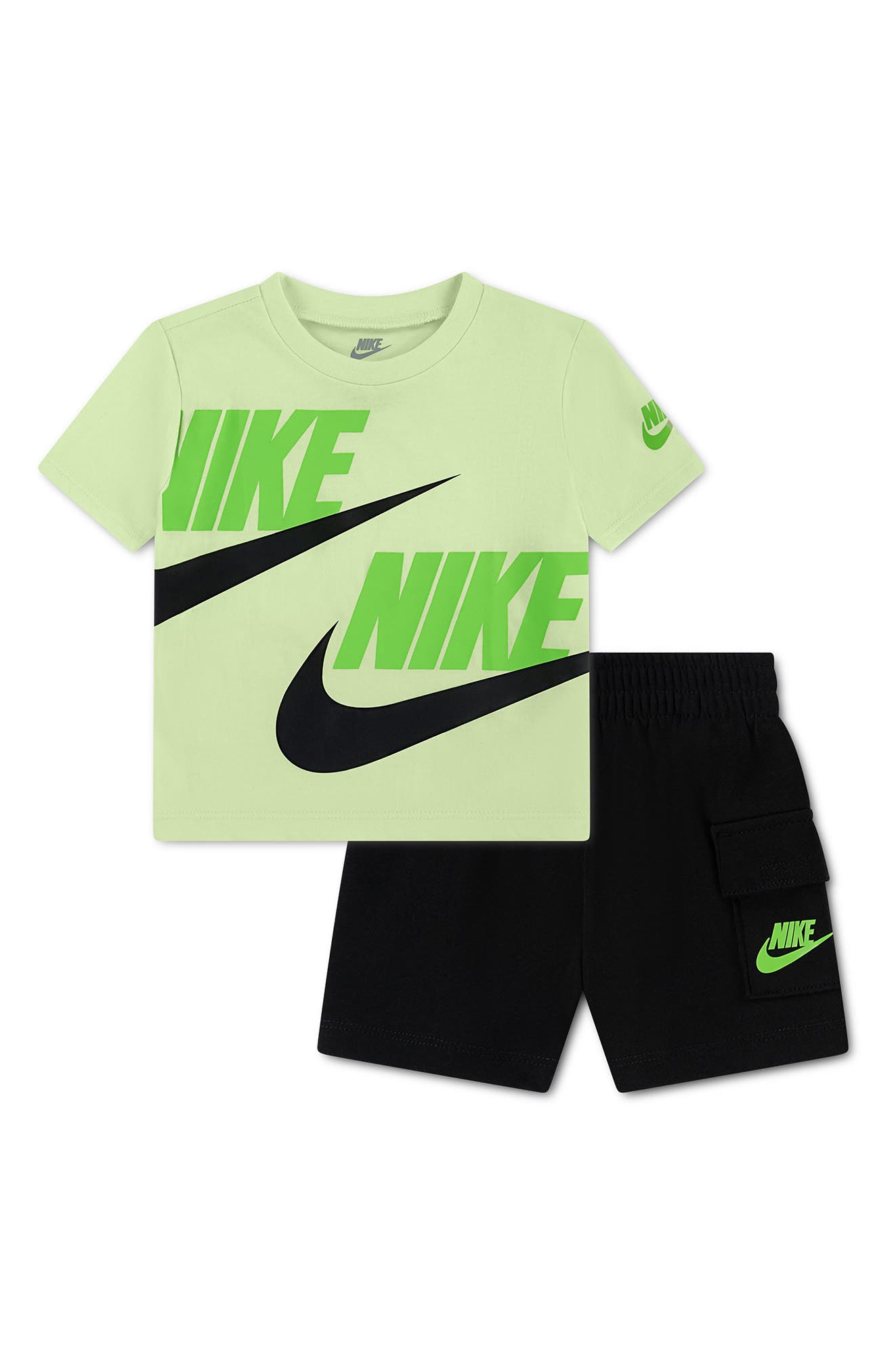 Nike Logo Tee & Cargo Shorts 2-Piece Set