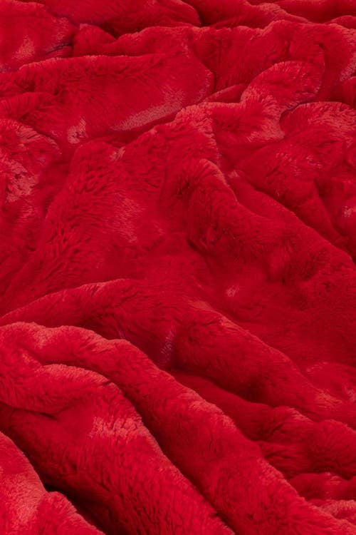 Sea To Me Blankets Carmel Cuddle Faux Fur Throw Blanket In Red