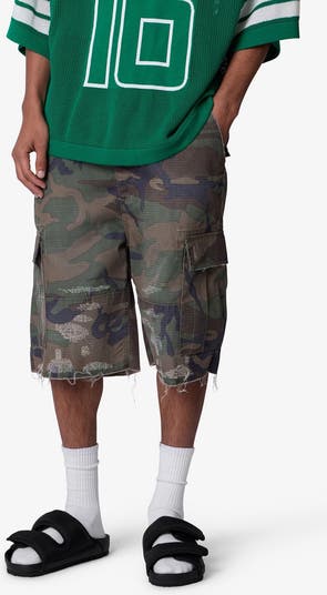 【人気】mnml Distressed Cargo Shorts mnml Baggy Distressed Cargo Shorts | Nordstrom