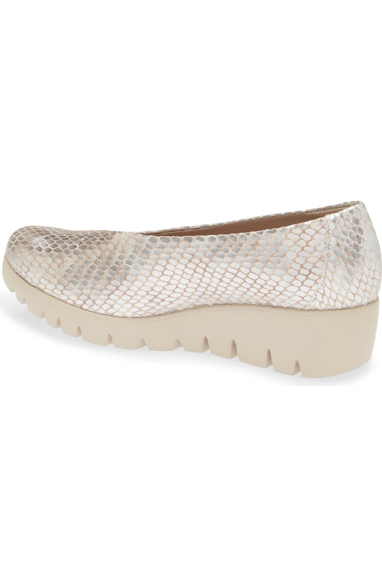 Wonders Extralite Wedge Pump, Alternate, color, Maya Champagne