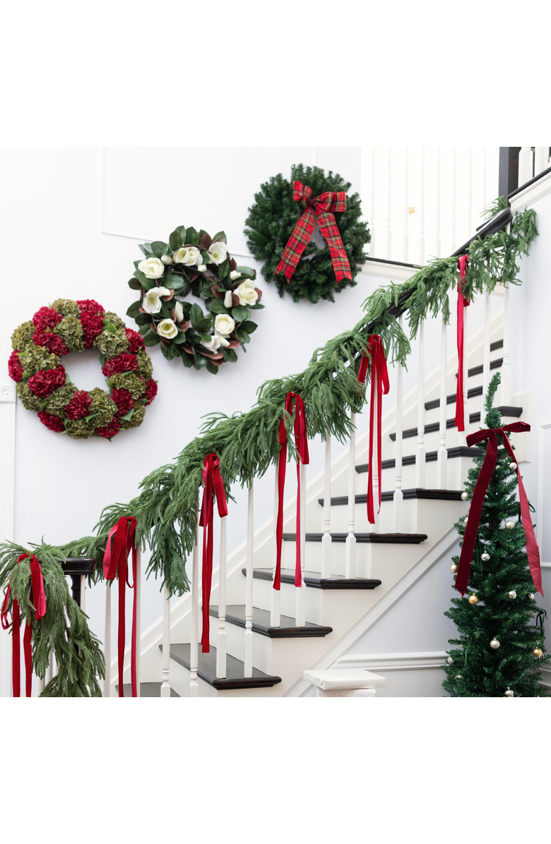 CocoBella Windsor Magnolia Wreath, Alternate, color, Green