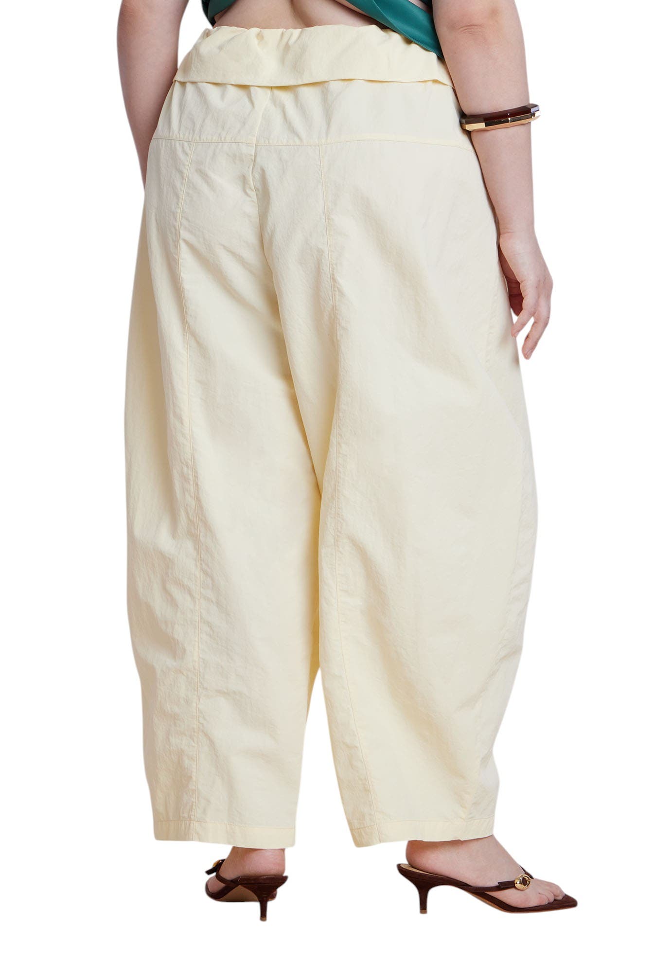selected SUNLIGHT YELLOW