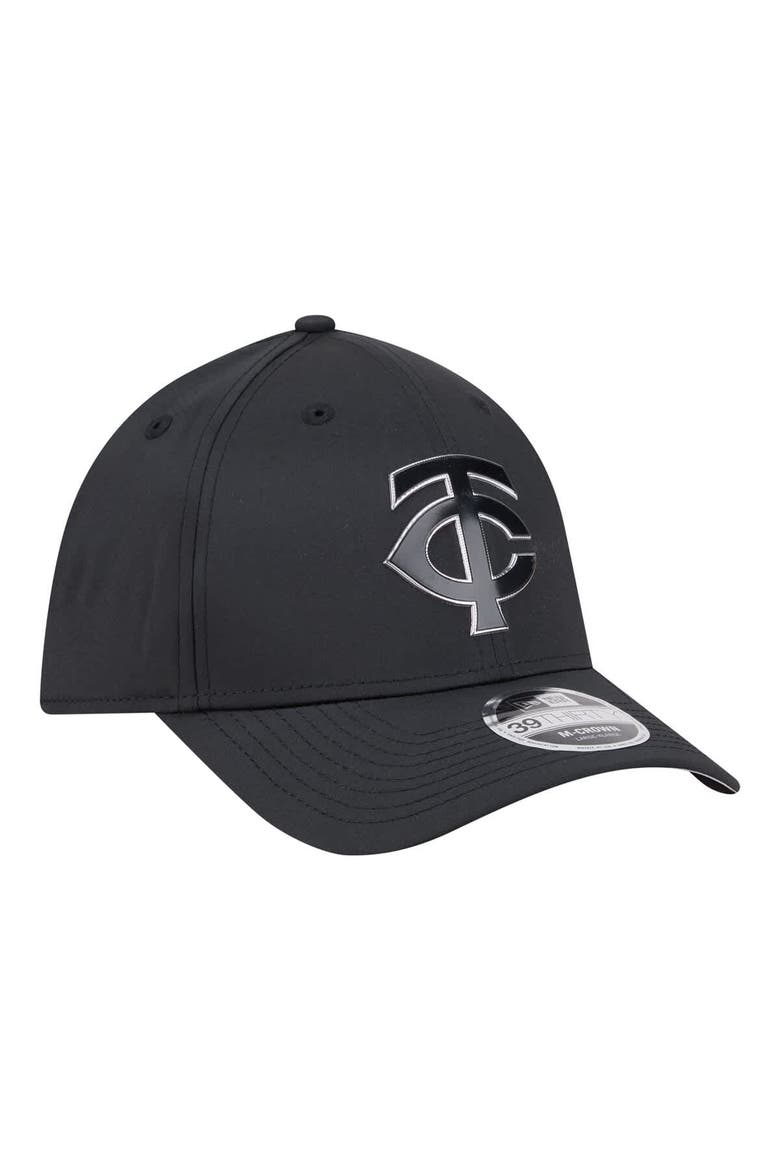 Men's New Era  Black Minnesota Twins Metallic 39THIRTY M-Crown Flex Hat, Alternate, color, Black