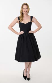 Unique Vintage 1950s Sweetheart Sleeveless Swing Dress