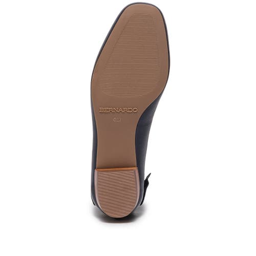 Bernardo Footwear Eloisa Ballet Flat In Navy